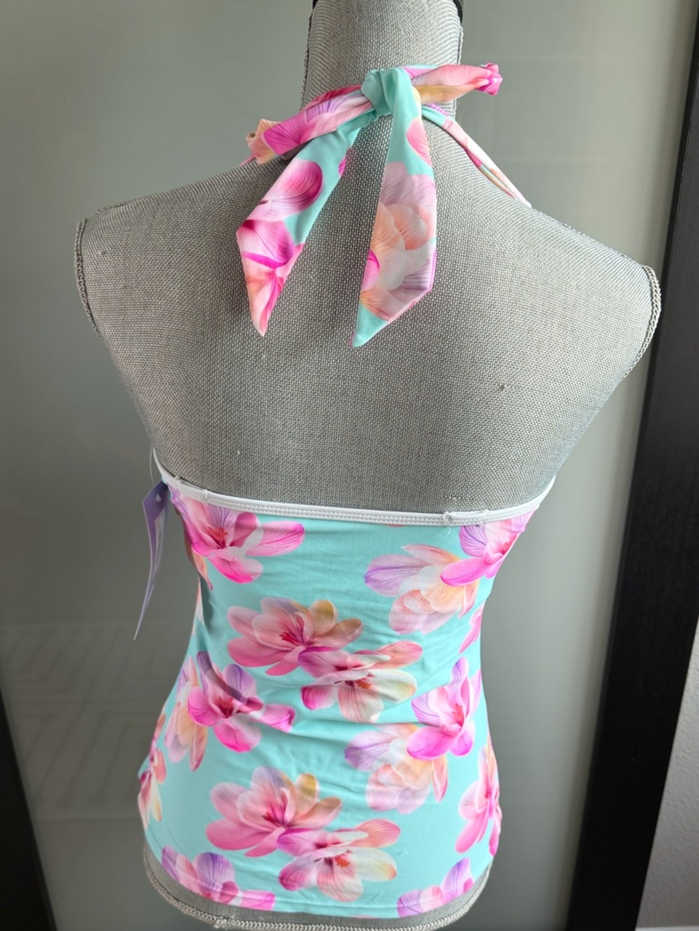 Hapari Petunia Pop Sport Tankini (Top Only) - Size M - New With Tags - Picture 3 of 5